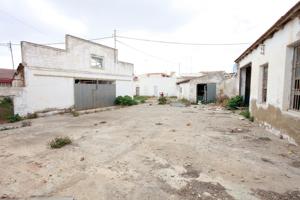 PARCELAS URBANAS JUNTO A MERCADONA Y PABELLON DE LOS DOLORES CARTAGENA photo 0