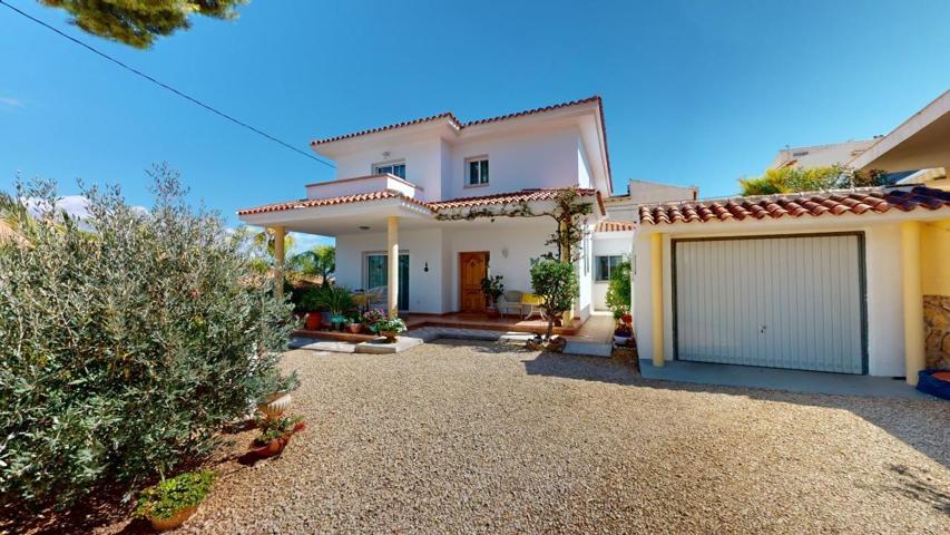 Villa en Albir photo 0