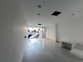 Local en alquiler calle Acisclo Diaz nº1 photo 0