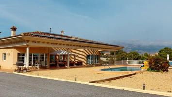 Finca con apartamento independiente — a solo 10 minutos del mar en Alfaz del Pi photo 0