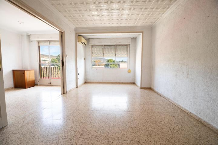 PISO EN AVENIDA JUAN XXIII photo 0