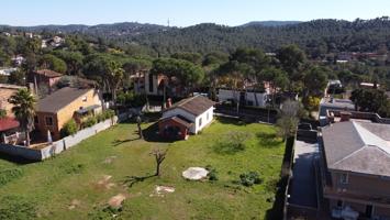 Oportunidad Terreno en venta en Av. mas Fuster - Valldoreix, Sant Cugat photo 0