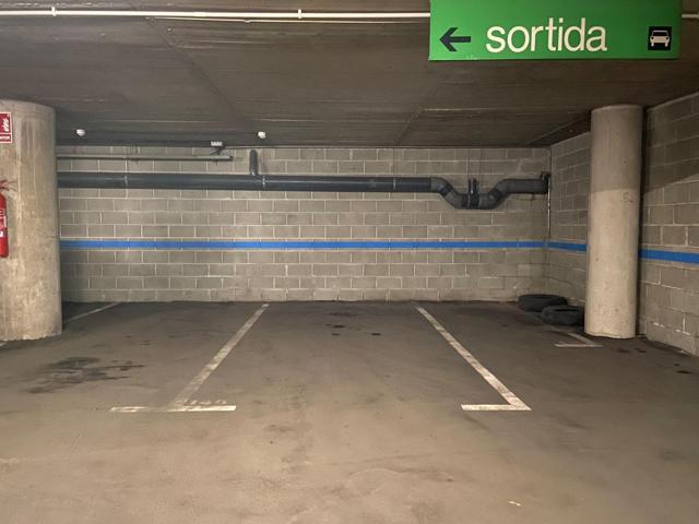 PARKING EN TORREBLANCA photo 0