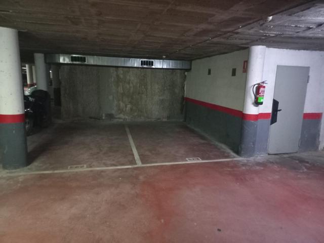 FANTÁSTICA PLAZA DE PARKING EN PLENO CENTRO DE SANT CUGAT photo 0