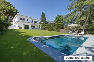 Casa En venta en Bellaterra, Cerdanyola Del Valles photo 0