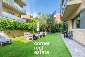 Magnífica planta baja con jardín privado, 2 plazas de parking y trastero en Volpelleres photo 0
