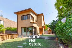 Funcional, completa y con carácter: tu nueva casa en Mirasol. photo 0