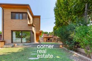 Funcional, completa y con carácter: tu nueva casa en Mirasol. photo 0
