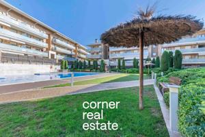 Piso amplio y luminoso con piscina, parking y trastero en Sant Cugat del Valles - Zona Mirasol. photo 0