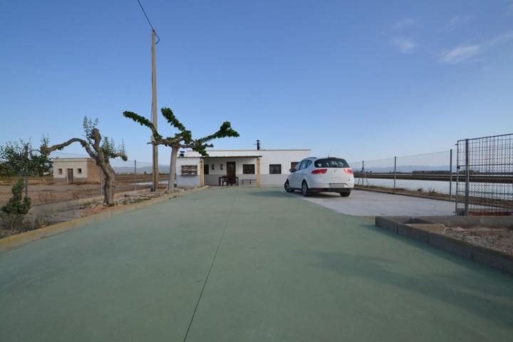 Casa de campo en el Delta del Ebro, muy cerca de la playa photo 0