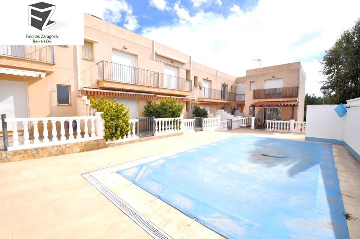 Casa Adosada en Venta en Les Cases d’Alcanar - Con Piscina y Terraza photo 0