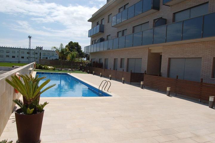 Venta de Planta Baja en Deltebre con Piscina Comunitaria photo 0
