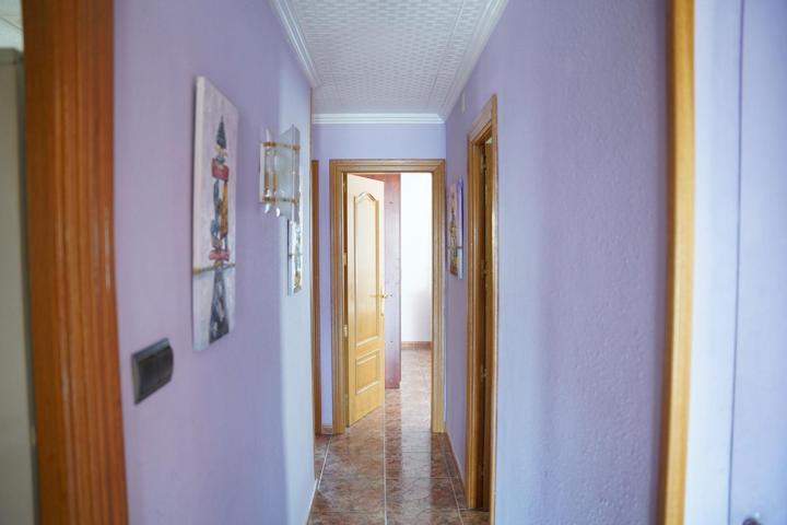 Amplio piso listo para entrar a vivir en L’Aldea photo 0