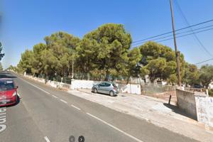 Terreno Urbano de 16.000 m2 en Primera Línea de Mar. photo 0