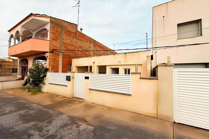 Casa En venta en Urbanizacion La Cava, Deltebre photo 0