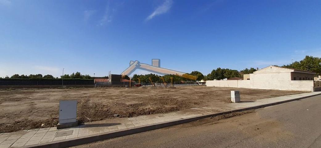 Terreno Urbanizable En venta en Calle Manuel Estiarte, Fuensalida photo 0