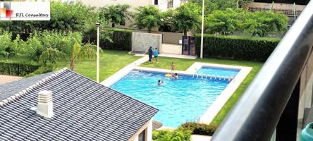 APARTAMENTO EN PRIMERA LINEA EN URBANIZACION CON PISCINA !!! photo 0