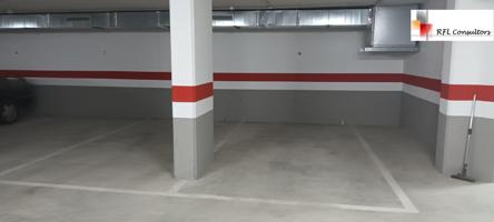 PLAZA DE PARKING EN ALQUILER photo 0