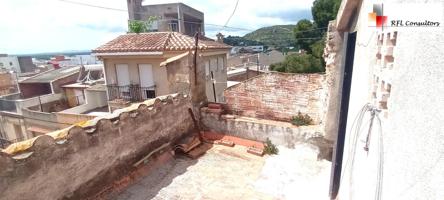 CASA DE PUEBLO EN CASCO ANTIGUO photo 0