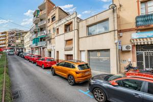 Unifamiliar adosada - Corbera de Llobregat photo 0