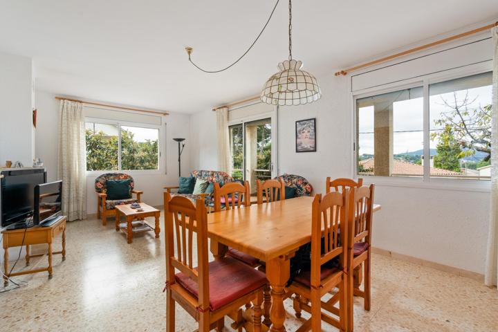 Chalet - Torre - Corbera de Llobregat photo 0