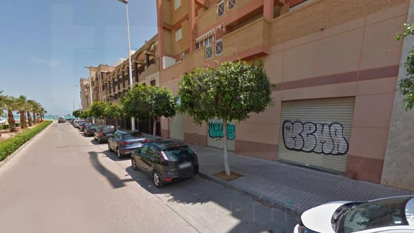 Local comercial de 272 m² en Port de Sagunt photo 0