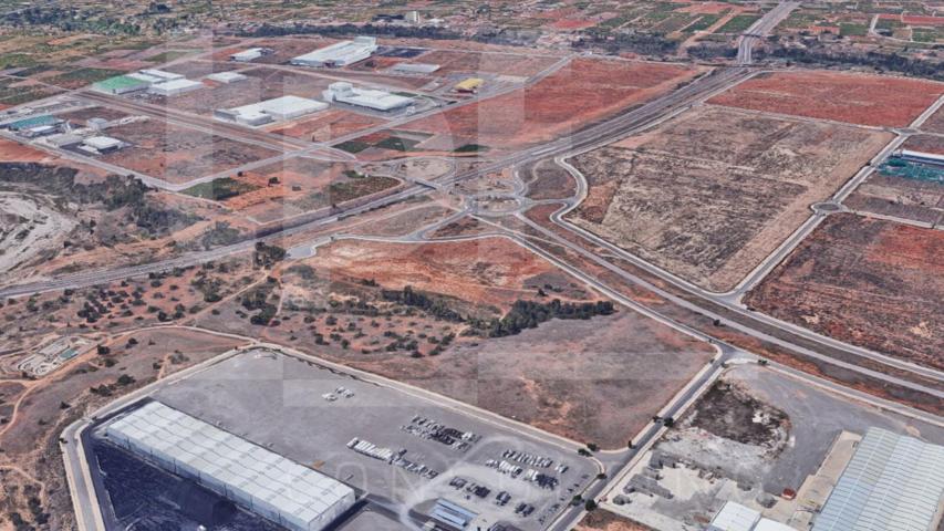Suelo industrial de 45.000 m² en Onda (Castellón) photo 0