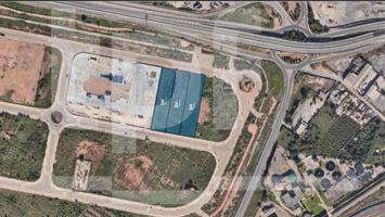 Terreno industrial urbano de 9.173 m² en Sagunto photo 0