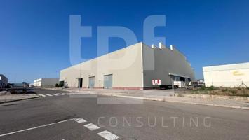 Nave industrial de 5.877 m² en Castellón photo 0