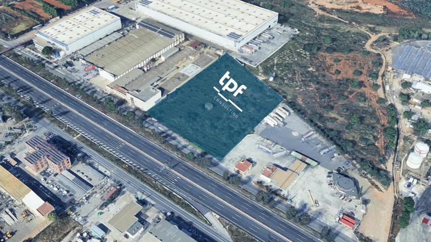 Suelo industrial de 13.026 m² en Quart de Poblet photo 0