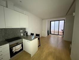 LOCAL LOFT EN VENTA EN POBLE SEC photo 0