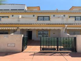 Casa en alquiler temporal en Santiago de la Ribera photo 0