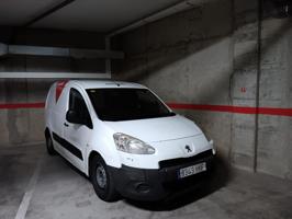PARQUING COCHE GRANDE photo 0