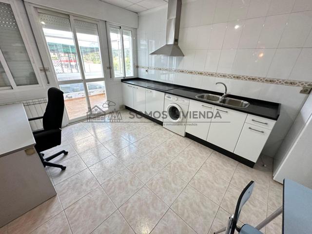PISO EN VENTA EN LA AV. DE SANTIAGO photo 0
