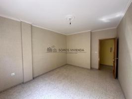 PISO EN VENTA EN LA ZONA DEL JARDÍN DEL POSÍO photo 0