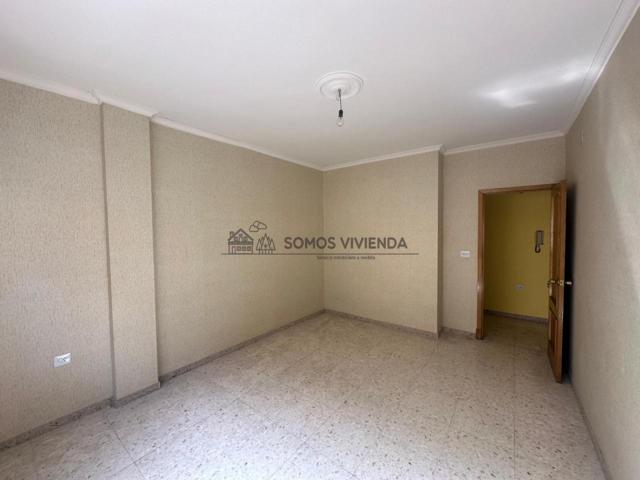 PISO EN VENTA EN LA ZONA DEL JARDÍN DEL POSÍO photo 0