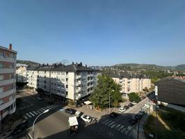 Piso En venta en Ourense photo 0