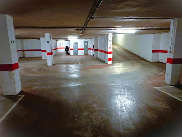 PLAZA DE GARAJE EN EL PUEBLO DE BENICASSIM photo 0