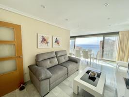 Apartamento impecable en venta en Benidorm con vistas al mar. photo 0