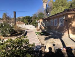Chalet con 4.400 m2 de parcela en Castalla. photo 0