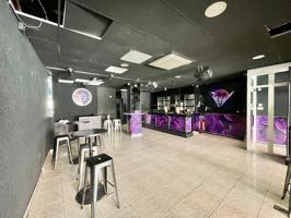 Local en venta en Benidorm. photo 0