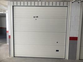 Garaje cabinado en venta en Benidorm en la zona centro. photo 0