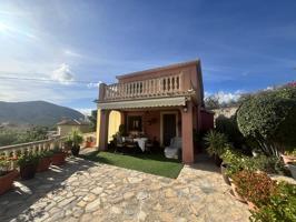 Chalet independiente en venta en Finestrat a un paso del centro. photo 0