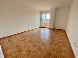 Piso en venta en la Cala de Villajoyosa nuevo a estrenar. photo 0