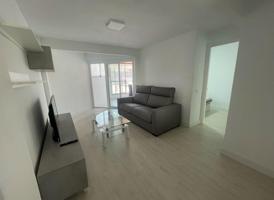 Apartamento en venta en Benidorm con excelente ubicación. photo 0