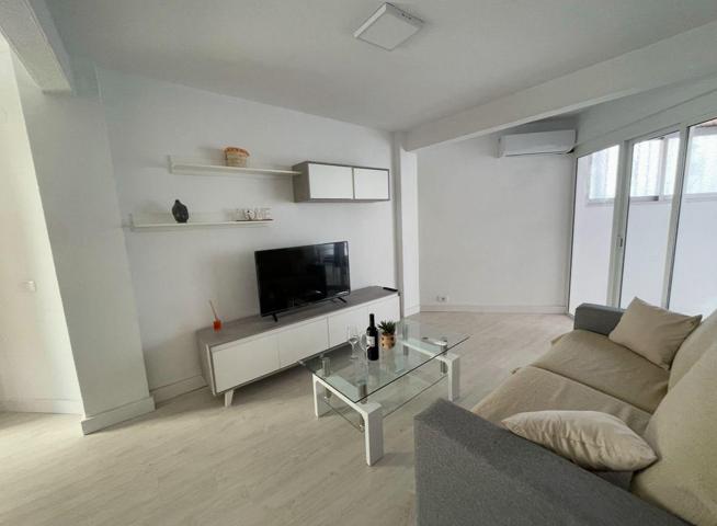 Apartamento en venta en Benidorm con excelente ubicación. photo 0