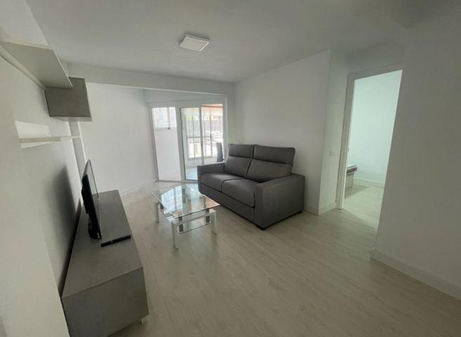 Apartamento en venta en Benidorm con excelente ubicación. photo 0