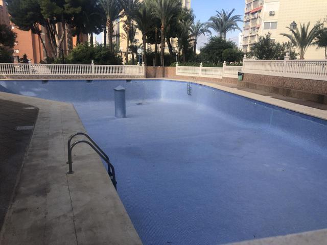 Apartamento en venta en Benidorm con parking y piscina. photo 0