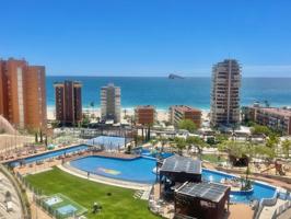 Exquisito Piso en Venta en Benidorm – Zona Poniente, con Vistas al Mar photo 0