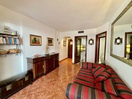 Apartamento con Terraza Acristalada a 300 m de la Playa de Levante – Benidorm photo 0